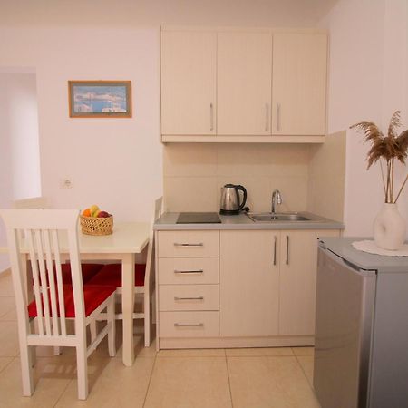 Afrimi Relax Apartments Sarandë 외부 사진