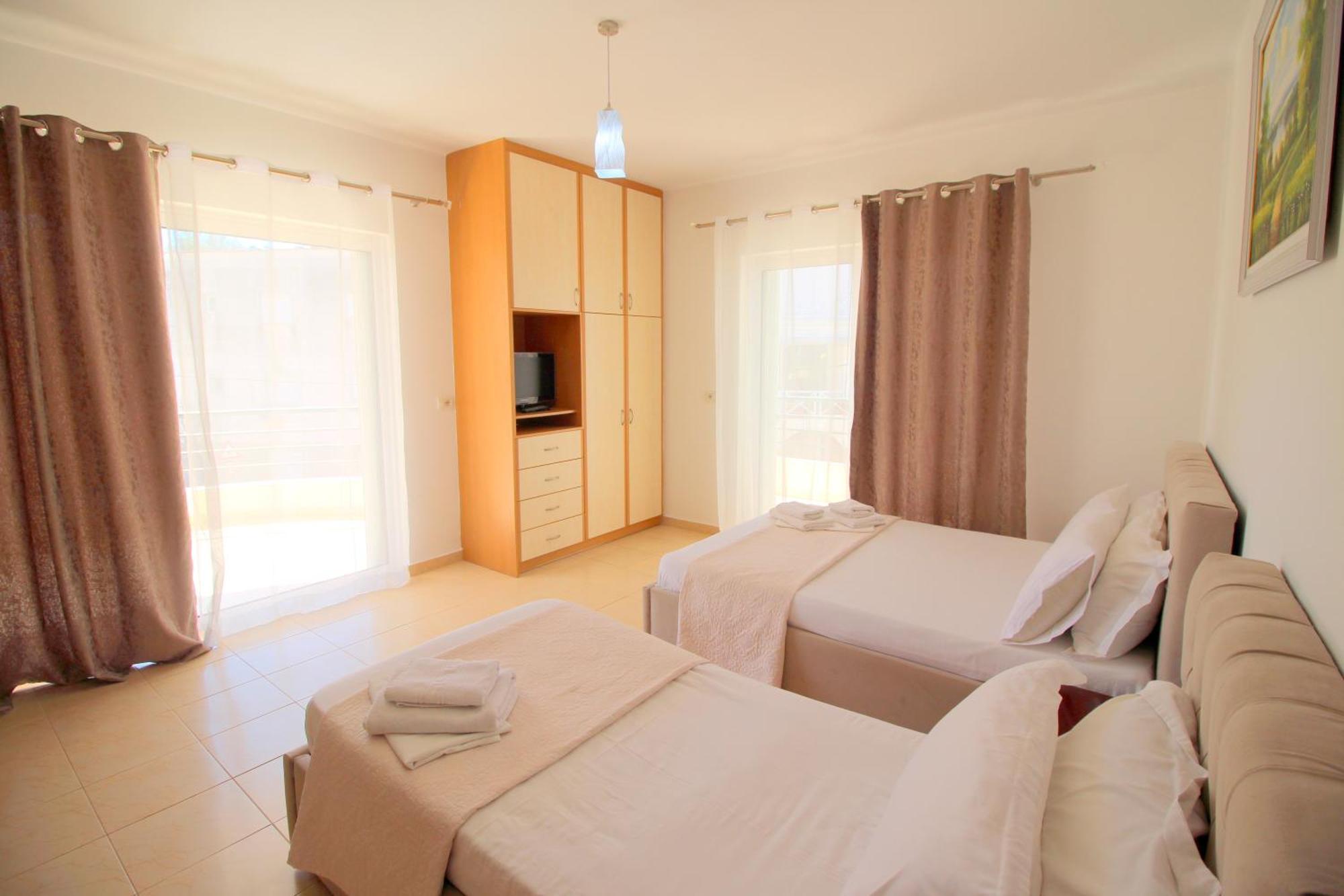 Afrimi Relax Apartments Sarandë 외부 사진