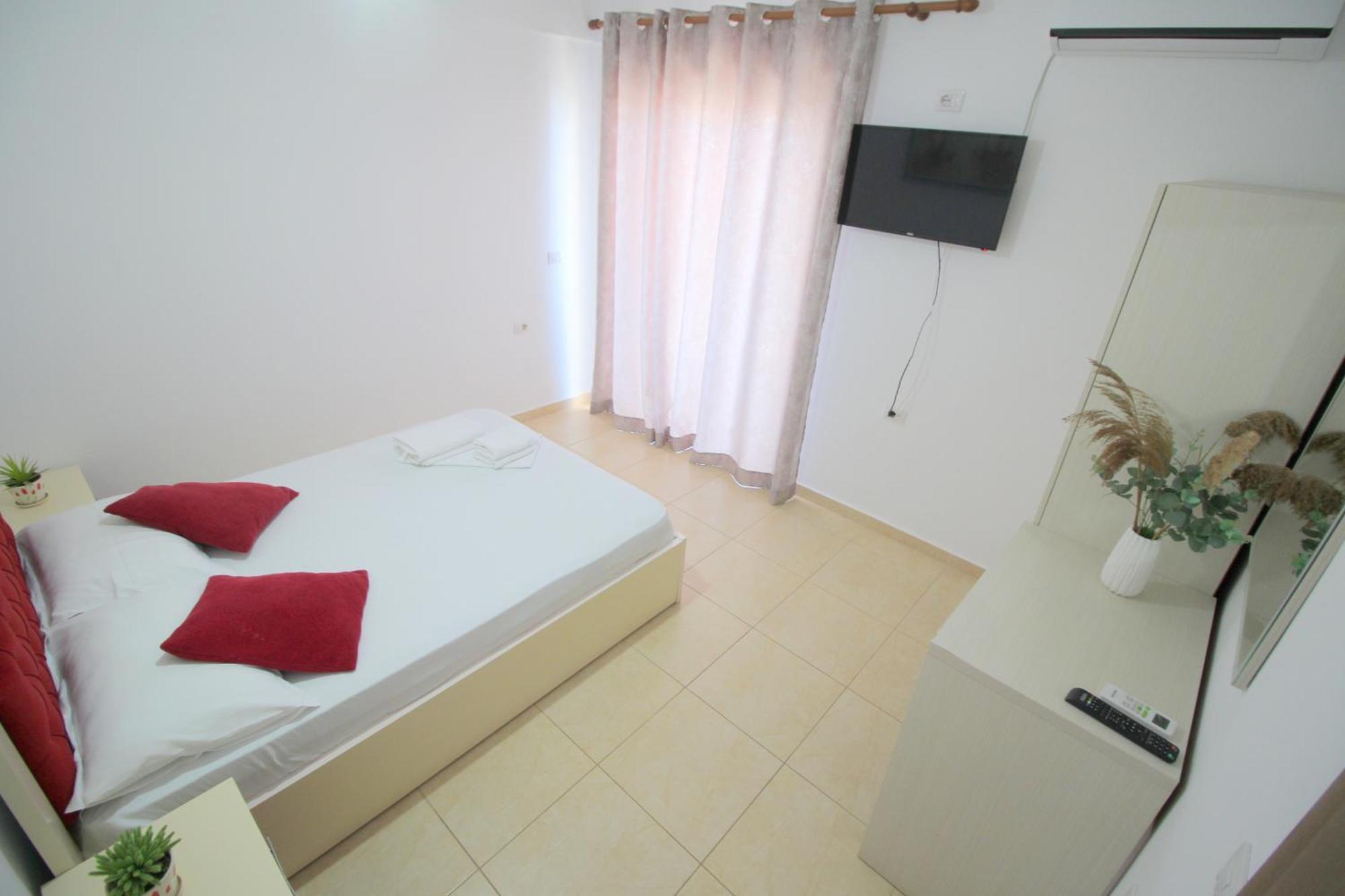 Afrimi Relax Apartments Sarandë 외부 사진