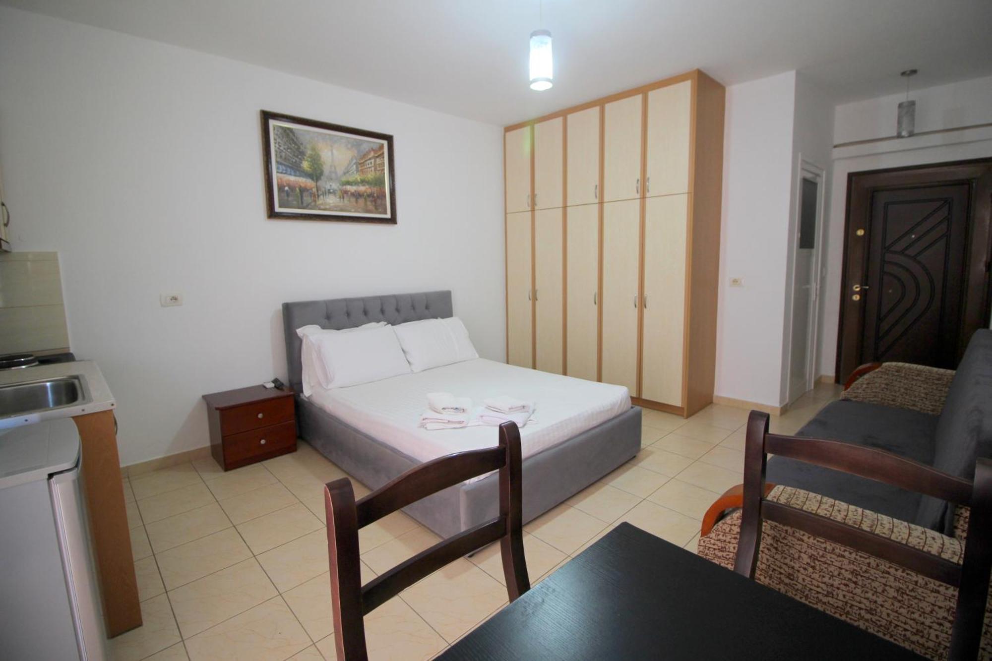 Afrimi Relax Apartments Sarandë 외부 사진