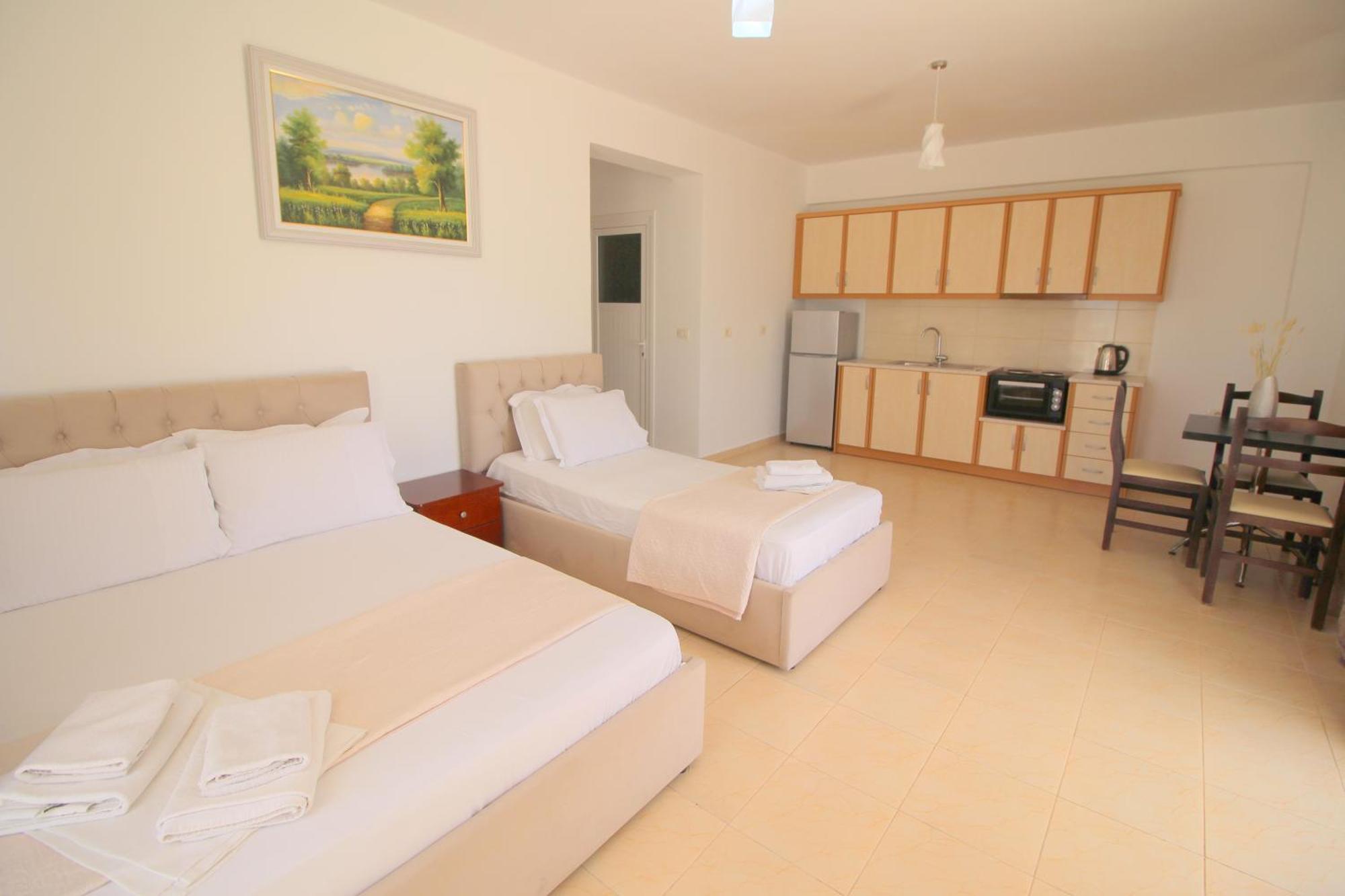 Afrimi Relax Apartments Sarandë 외부 사진